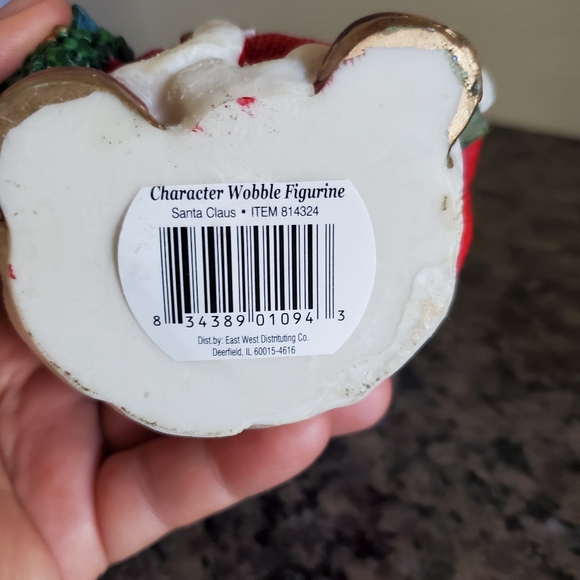 Santa Claus Bobble head Figurine. - Picture 4 of 8